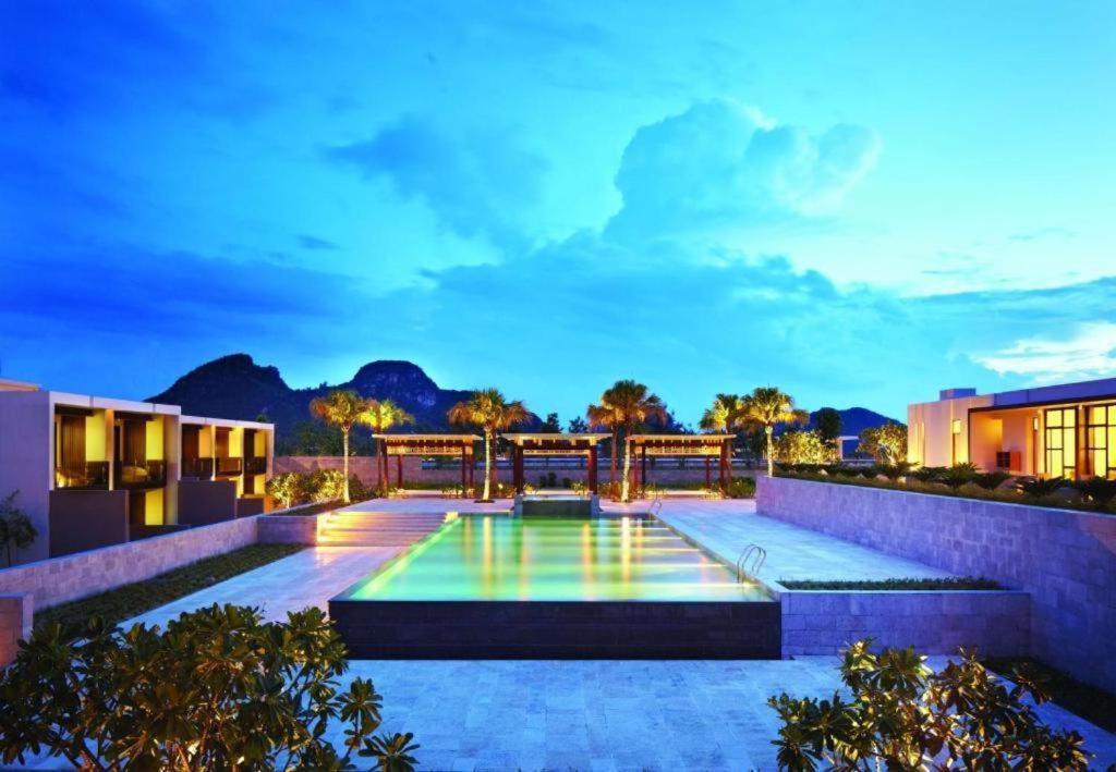 Villa Ocean View And Apartment Da Nang "Free Pick Up" Zewnętrze zdjęcie