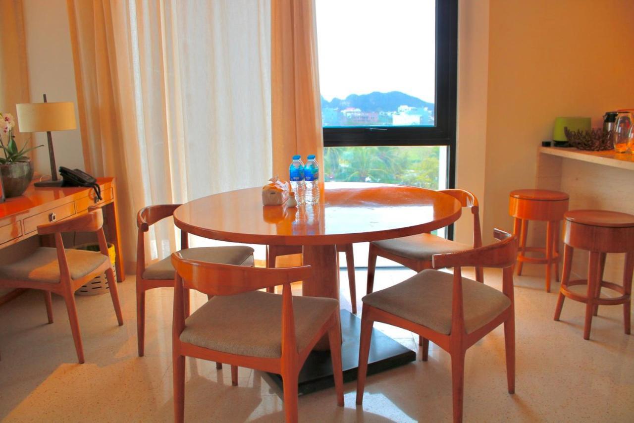 Villa Ocean View And Apartment Da Nang "Free Pick Up" Zewnętrze zdjęcie
